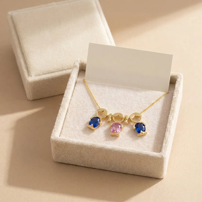 Forever Close Necklace